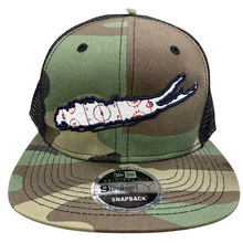 Load image into Gallery viewer, Long Island + Hockey Rink x New Era SnapBack Hat